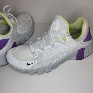 Nike metcon size 8.5 us women white